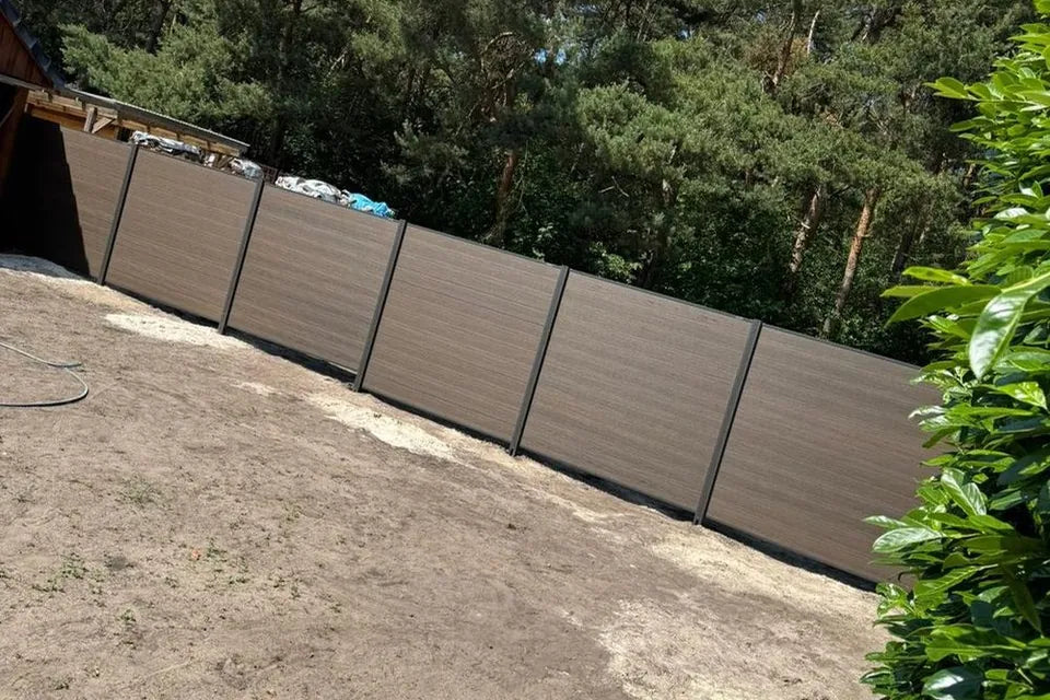 WPC-Sichtschutzzaun von Zaunonkel in Lorup