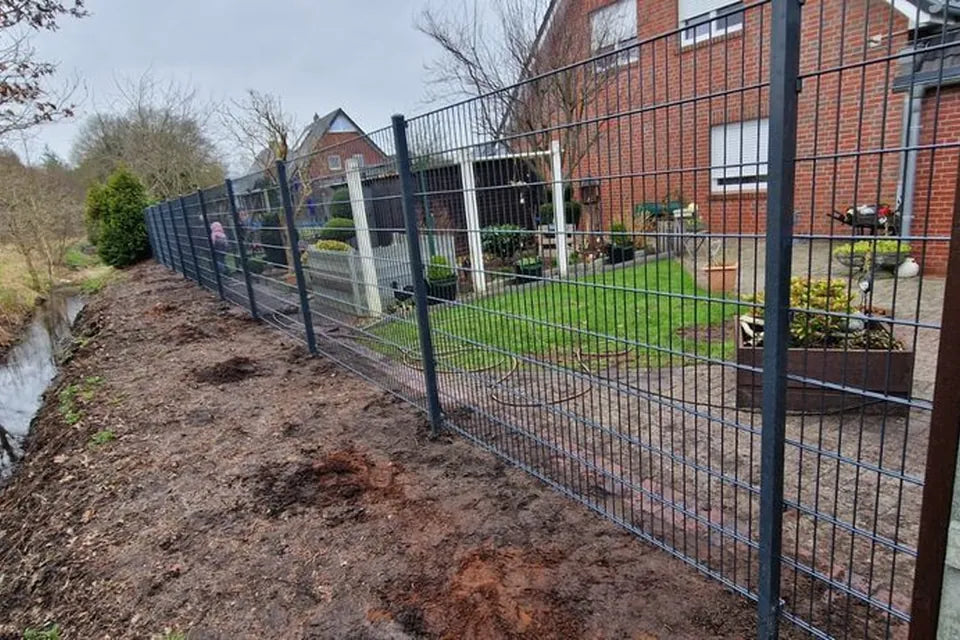 Doppelstabmattenzaun von Zaunonkel in Papenburg